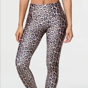 Onzie Leopard print high rise legging